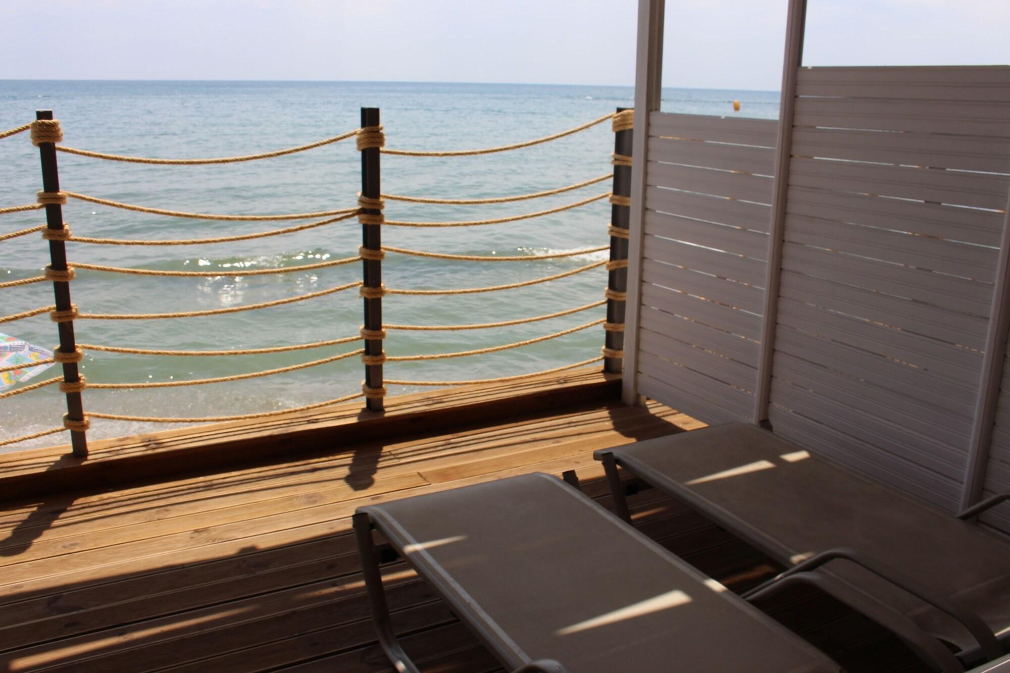 Paralia Beach Boutique Hotel المظهر الخارجي الصورة