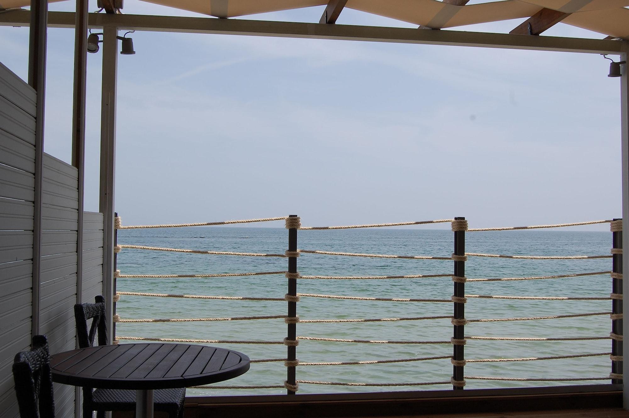 Paralia Beach Boutique Hotel المظهر الخارجي الصورة